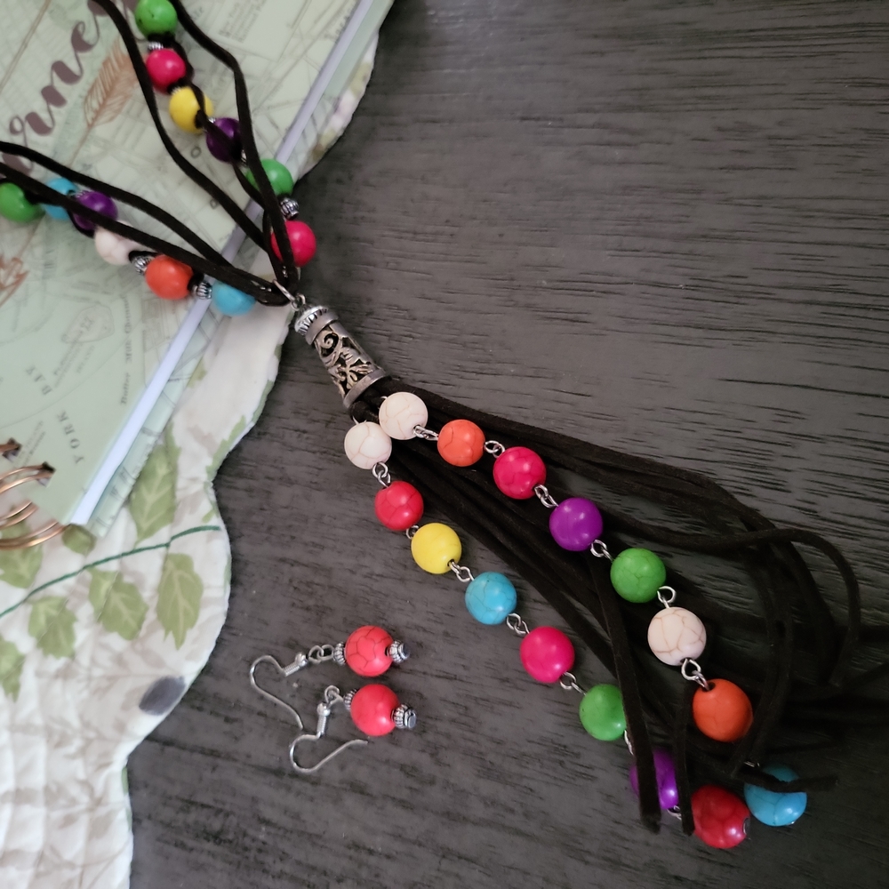 Boutique necklace